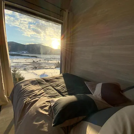 木屋 Artik Avec Vue A 180 Degres Et Piscine