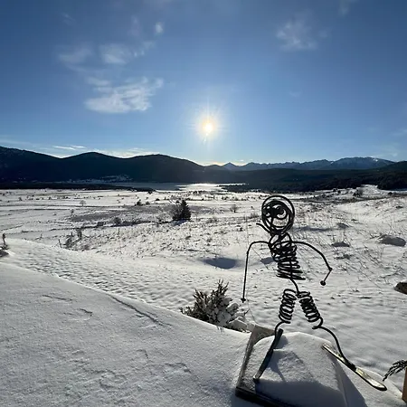 Artik Avec Vue A 180 Degres Et Piscine * Les Angles (Pyrenees-Orientales)