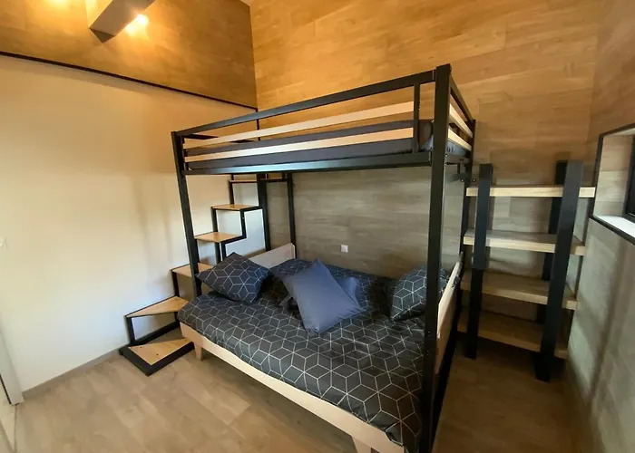 Artik Avec Vue A 180 Degres Et Piscine *