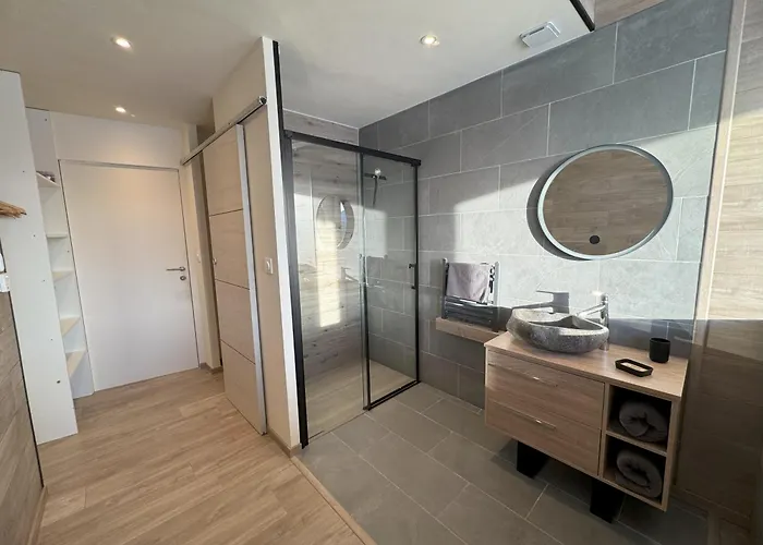 Chalet Artik Avec Vue A 180 Degres Et Piscine