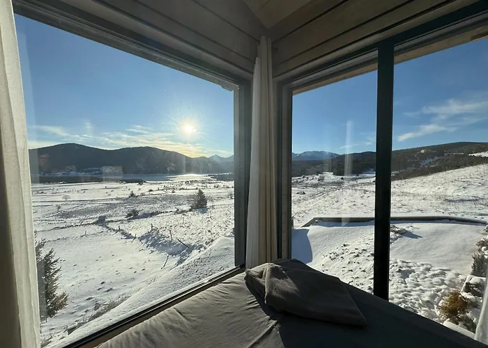 Artik Avec Vue A 180 Degres Et Piscine * Les Angles (Pyrenees-Orientales)